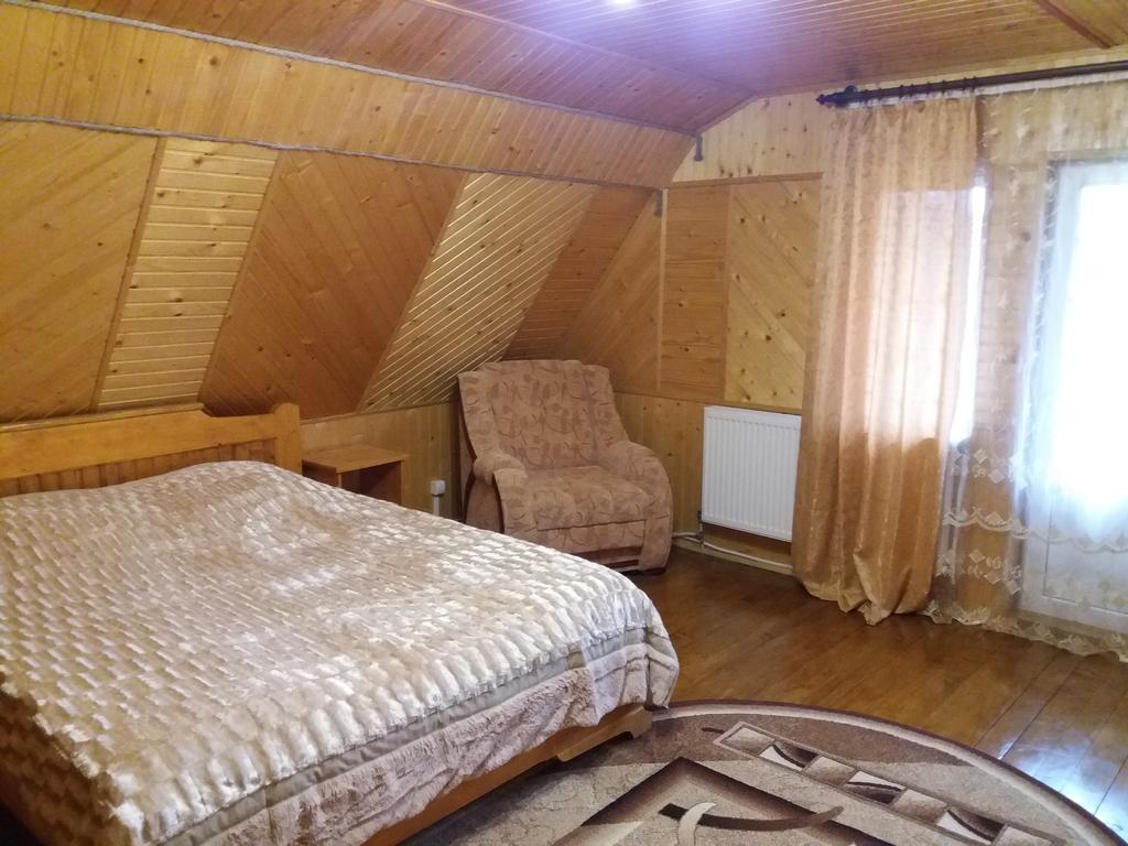 Bee House Hotell Bukovel Eksteriør bilde