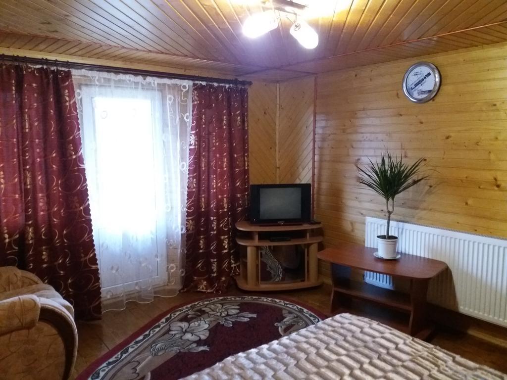 Bee House Hotell Bukovel Eksteriør bilde