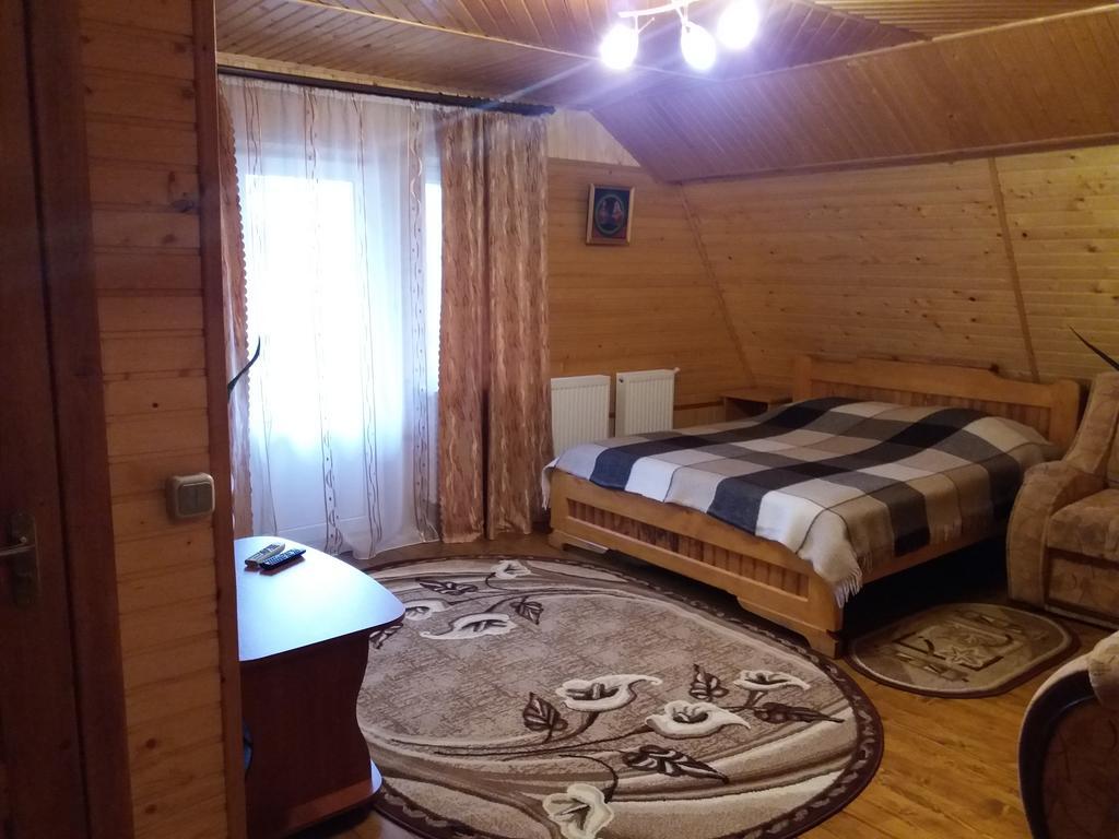 Bee House Hotell Bukovel Eksteriør bilde