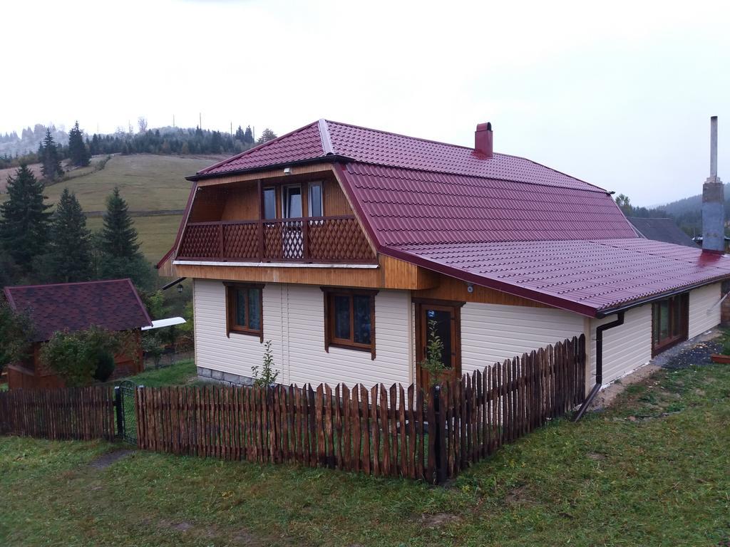 Bee House Hotell Bukovel Eksteriør bilde